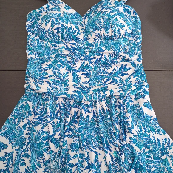 Catalina Blue and White Swimwear. Tag Reach 2X 18-20 but Fits Like 1X. NWT - Picture 1 of 4